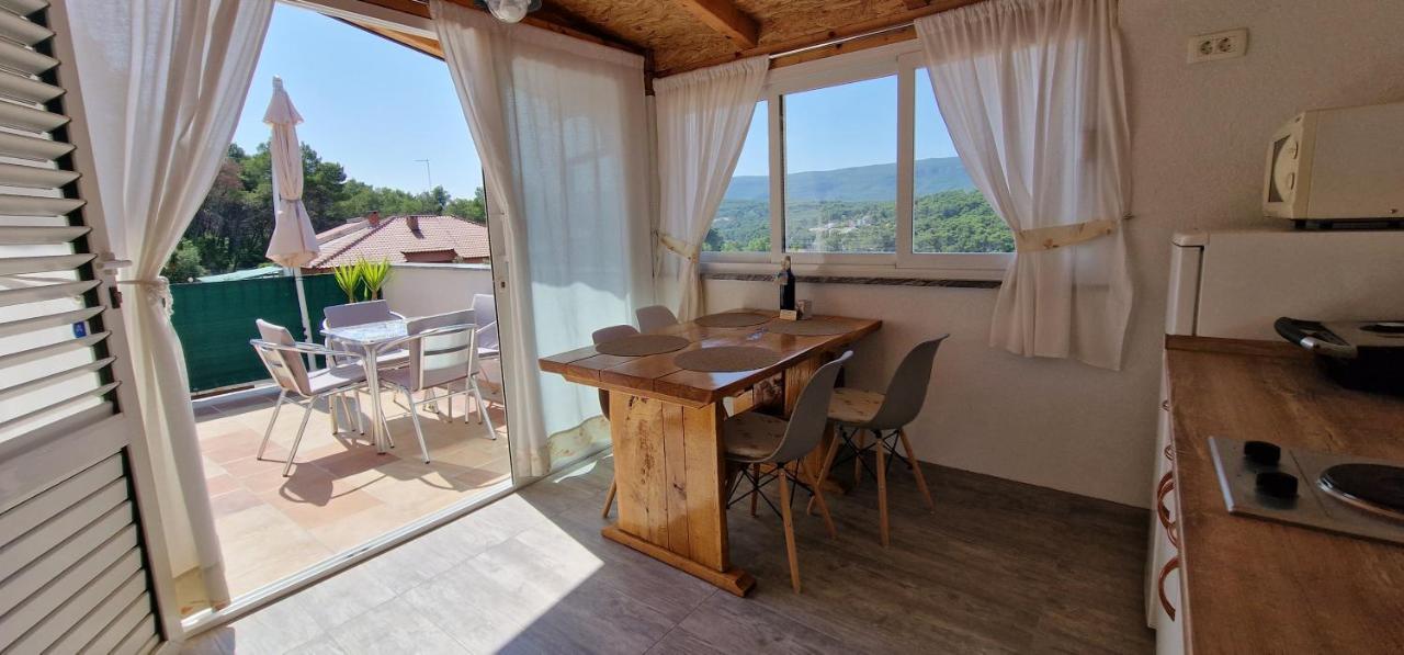 Apartmani Dutkovic Vrboska Extérieur photo