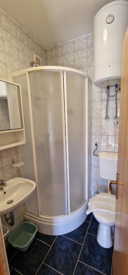 Apartmani Dutkovic Vrboska Extérieur photo