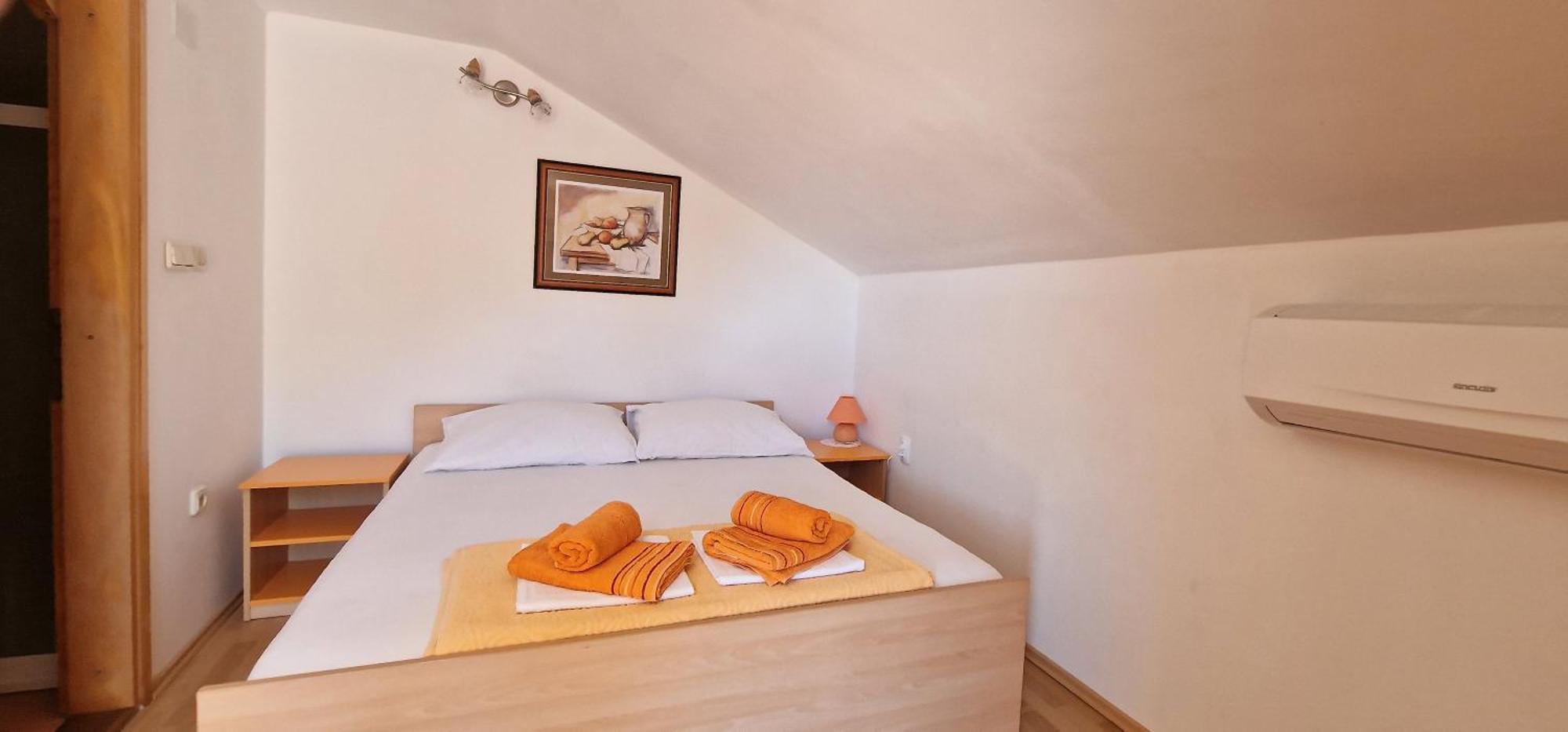 Apartmani Dutkovic Vrboska Extérieur photo